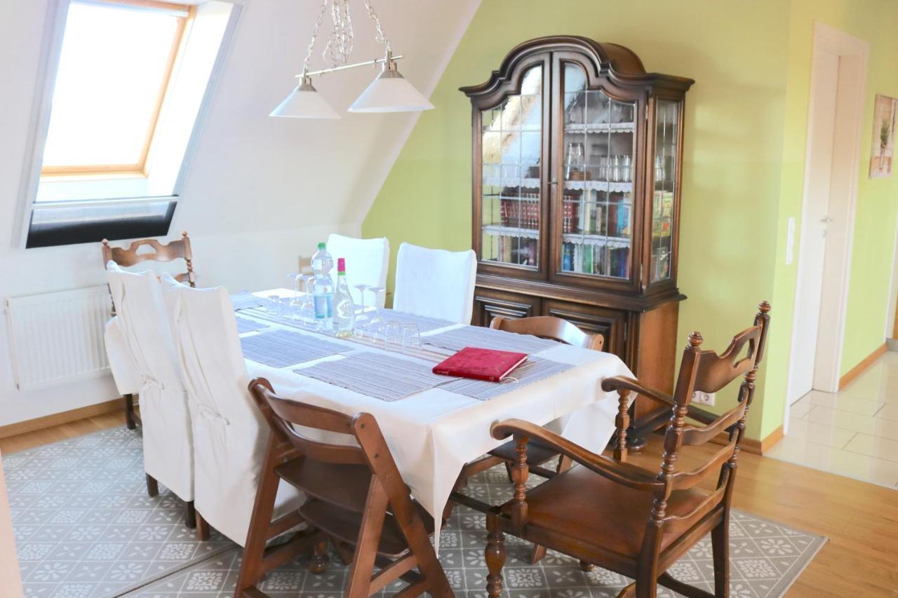 Familienfreundliche Ferienwohnung Am Reuterteich Seedorf  Exterior photo